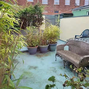 https://no-35-guisborough-2-bedroom-house.yorkshirehotels.net